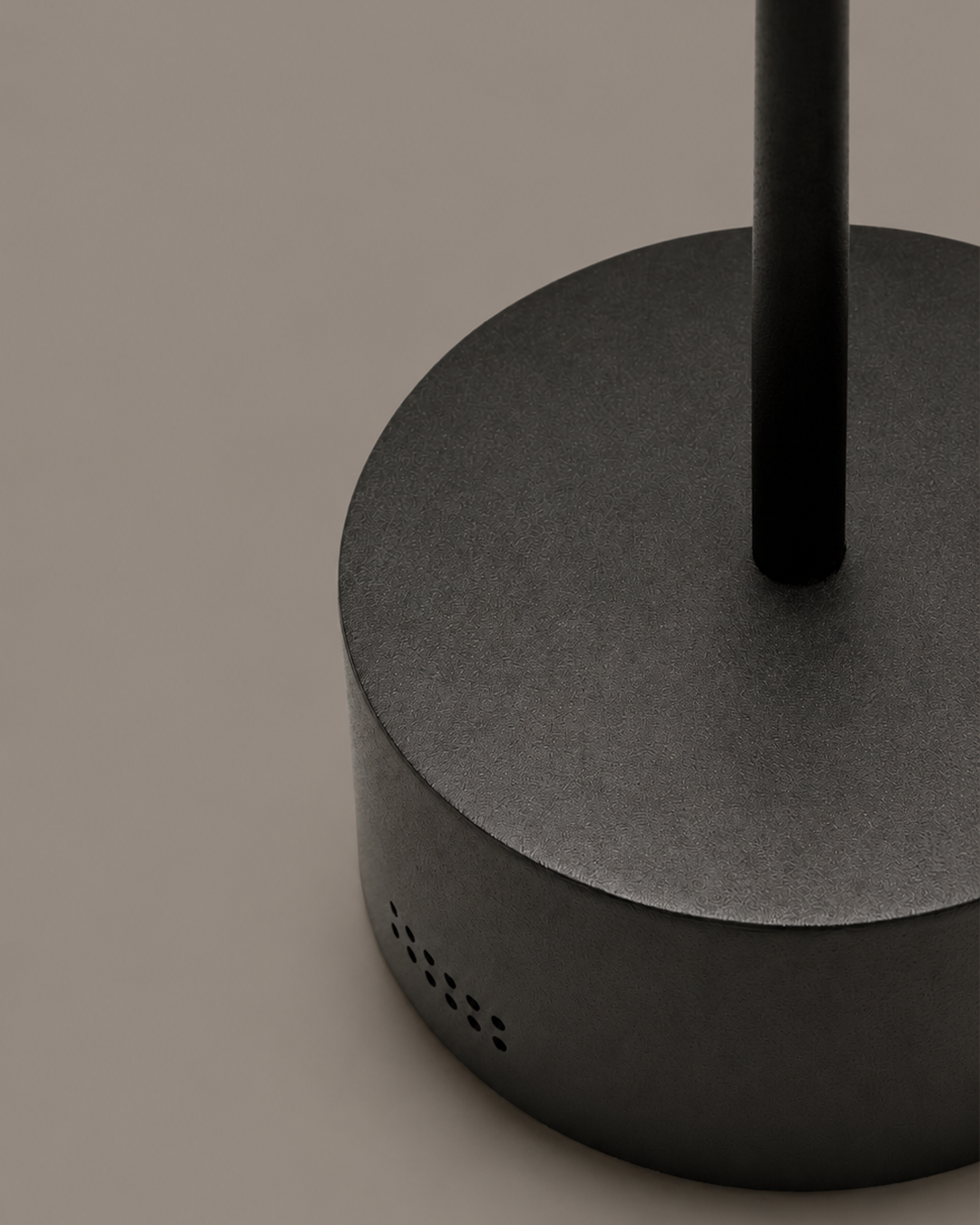 Slender Wireless Table Lamp - Modern Minimalist
