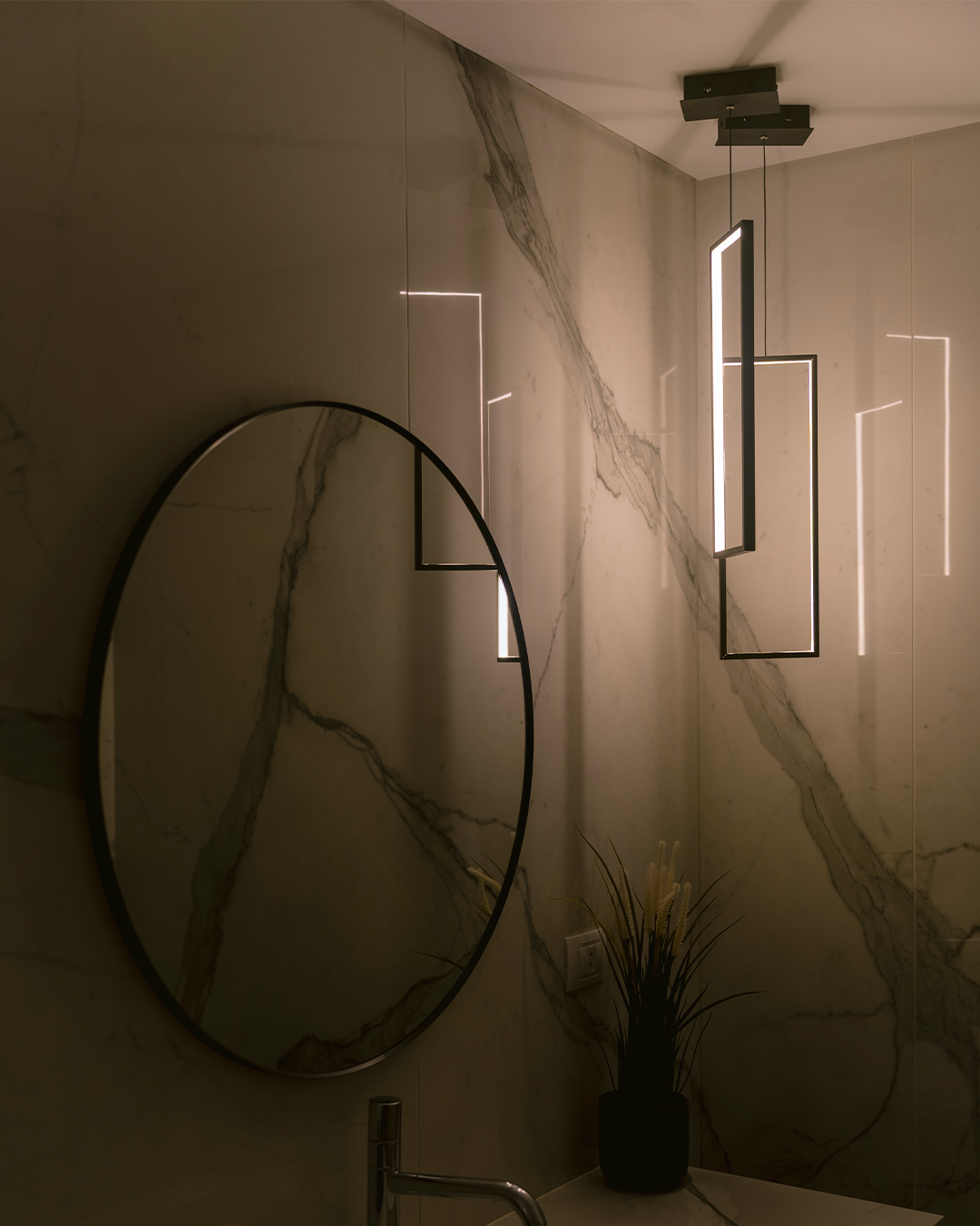 Bound Pendant Light – Modern Warm Glow Lighting