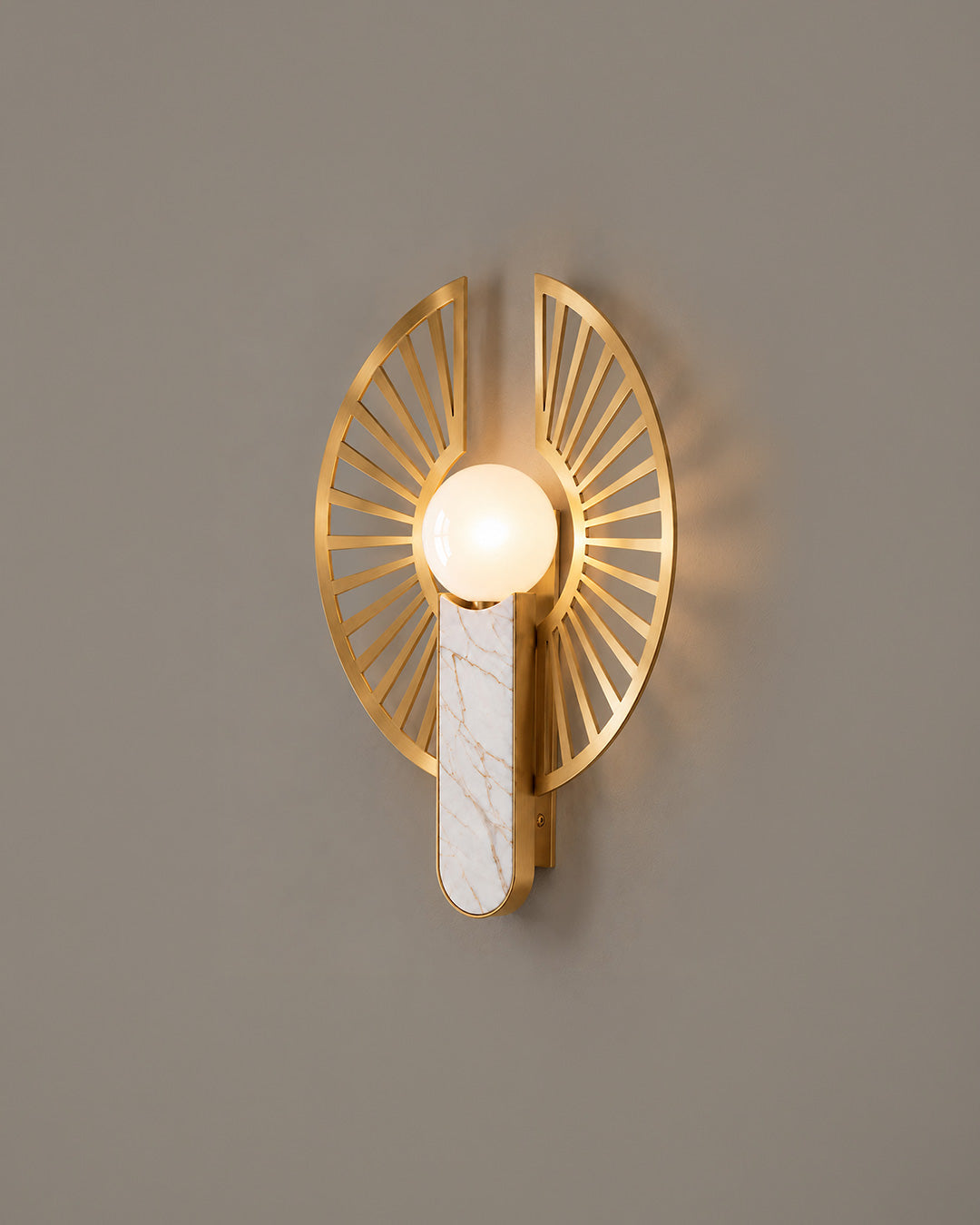 Solaris Wall Lamp
