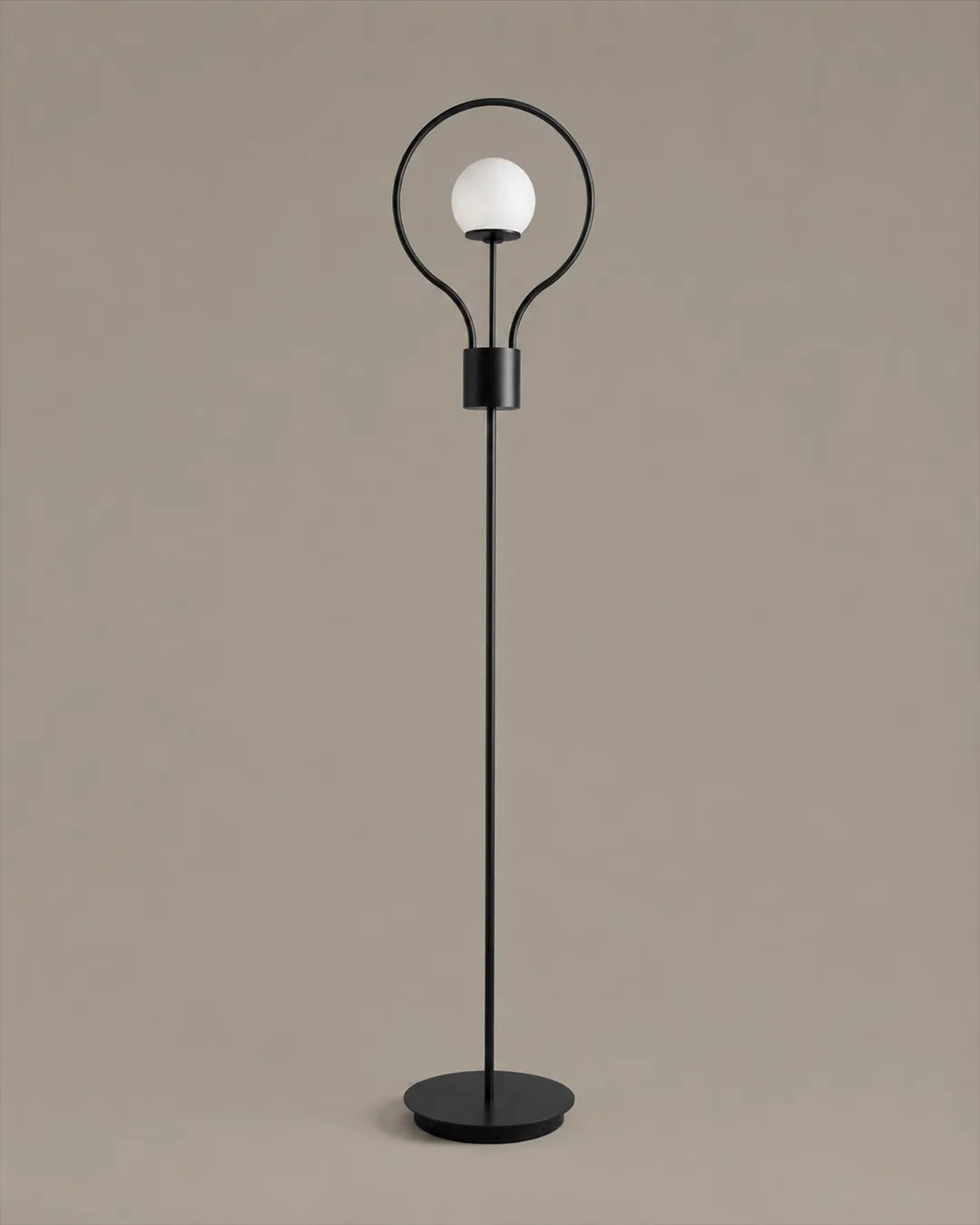 Shell Floor Lamp -Seashell Inspired Design