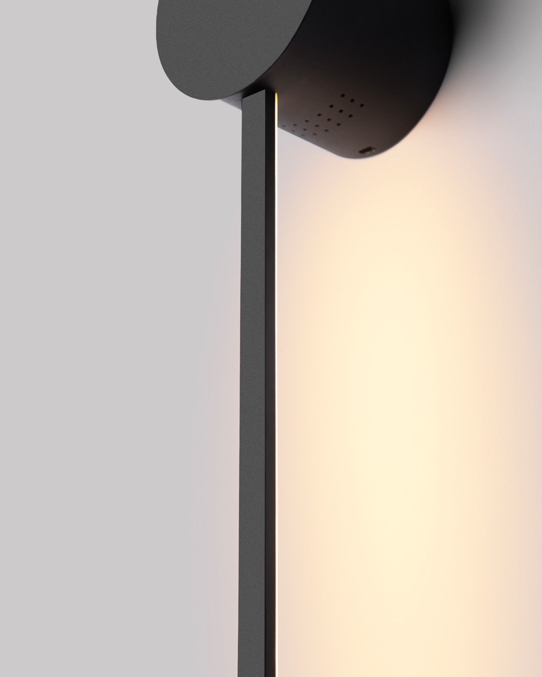 Lines Circle Black Wall Lamp- Minimal Stainless Steel Indirect Lighting
