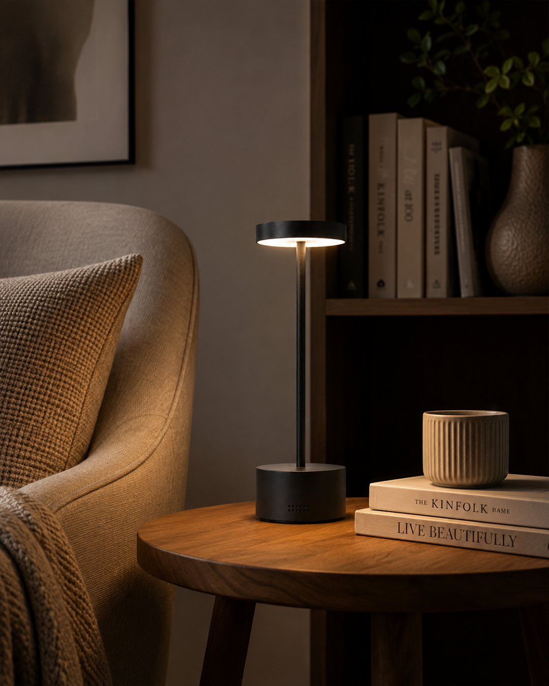 Slender Wireless Table Lamp - Modern Minimalist