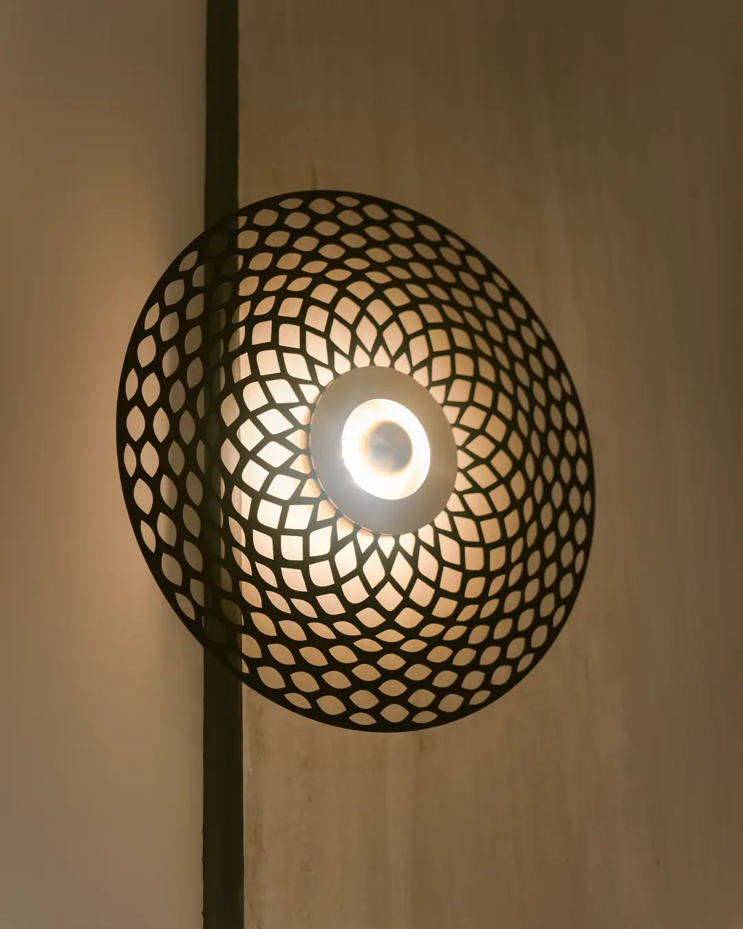 Globe Wall Lamp – Modern Cosmic-Inspired Decorative Lighting