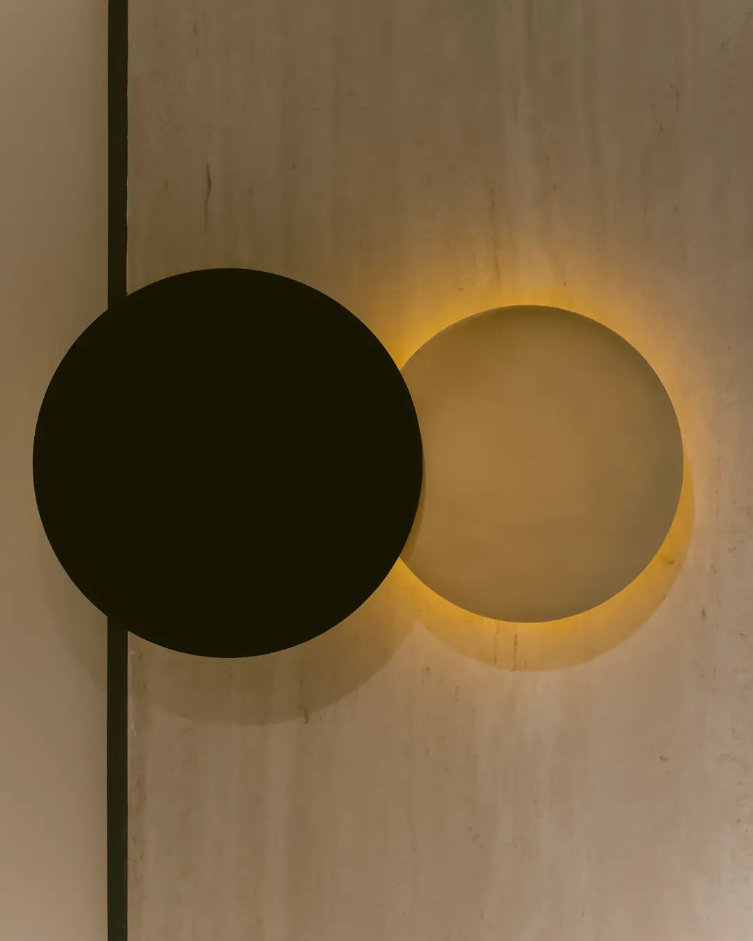 Twin Wall Lamp – Modern Dual-Circle Indirect Lighting