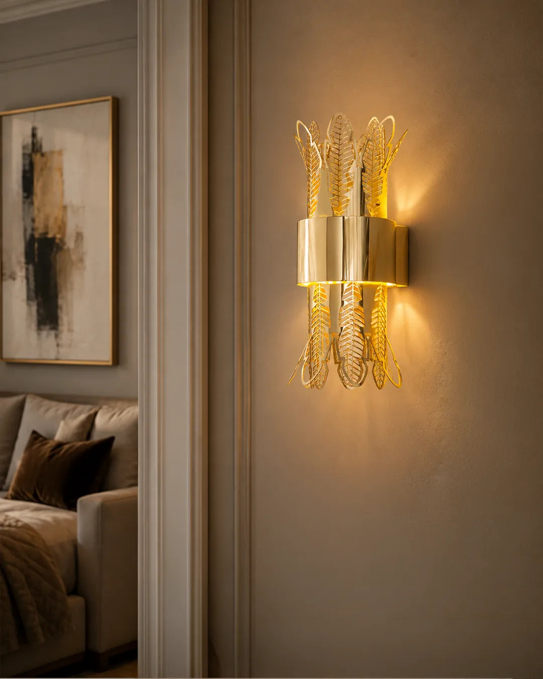 Leaf Wall Lamp – Ancient Egyptian Column-Inspired Decorative Lighting