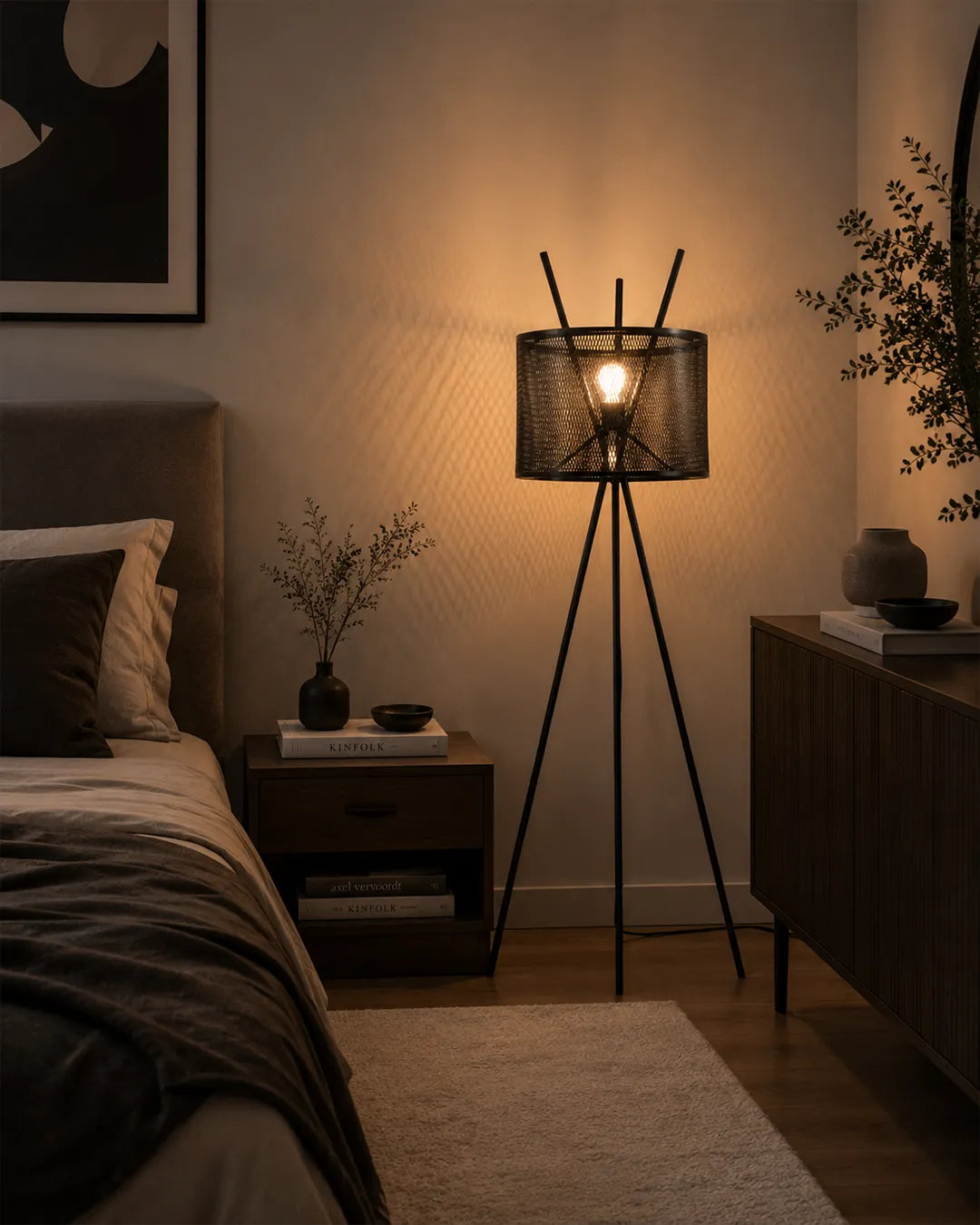 Spin Floor Lamp - Dynamic Design