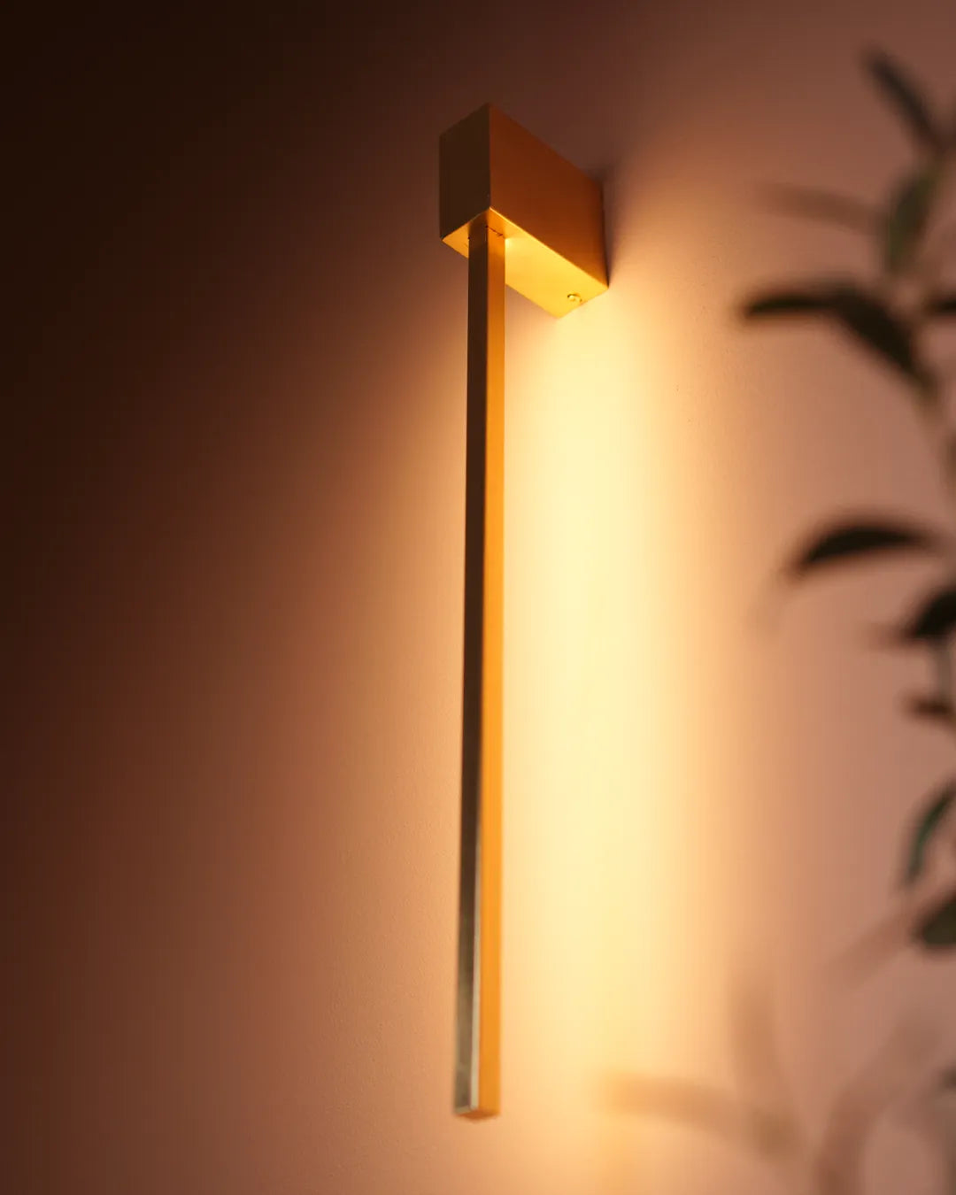 Lines Square Gold Wall Lamp – Minimal Stainless Steel Indirect Lighting