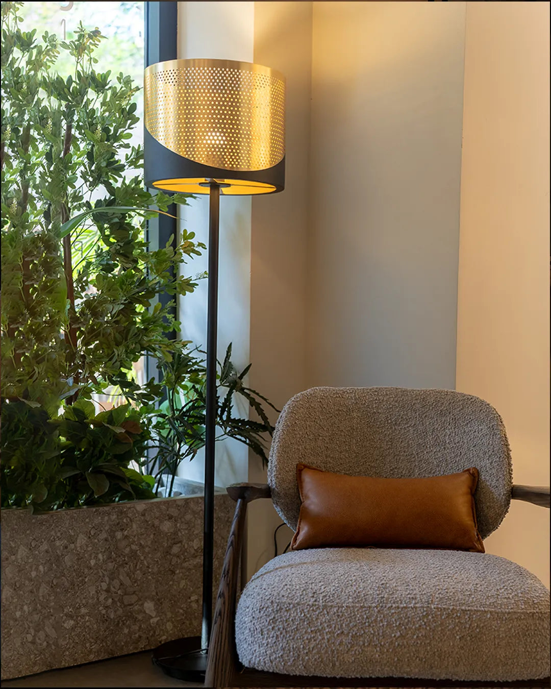 Dip Floor Lamp – Modern Stainless Steel Lighting