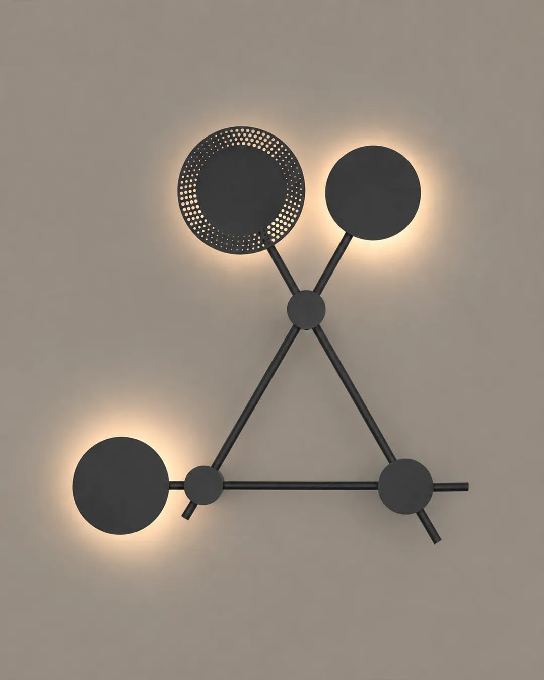 Trio Wall Lamp – Modern 3-Circle Decorative Lighting