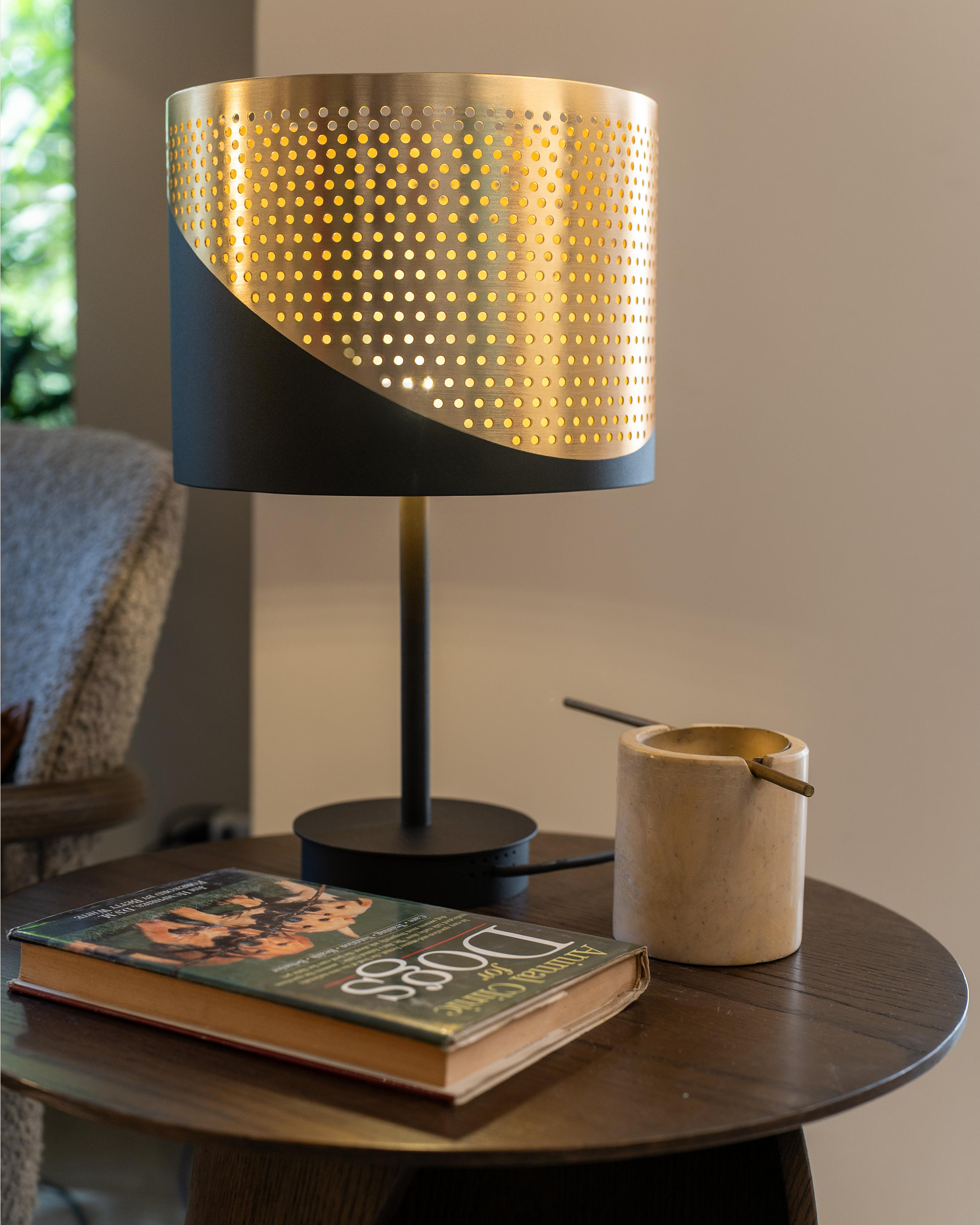 Dip - Table Lamp